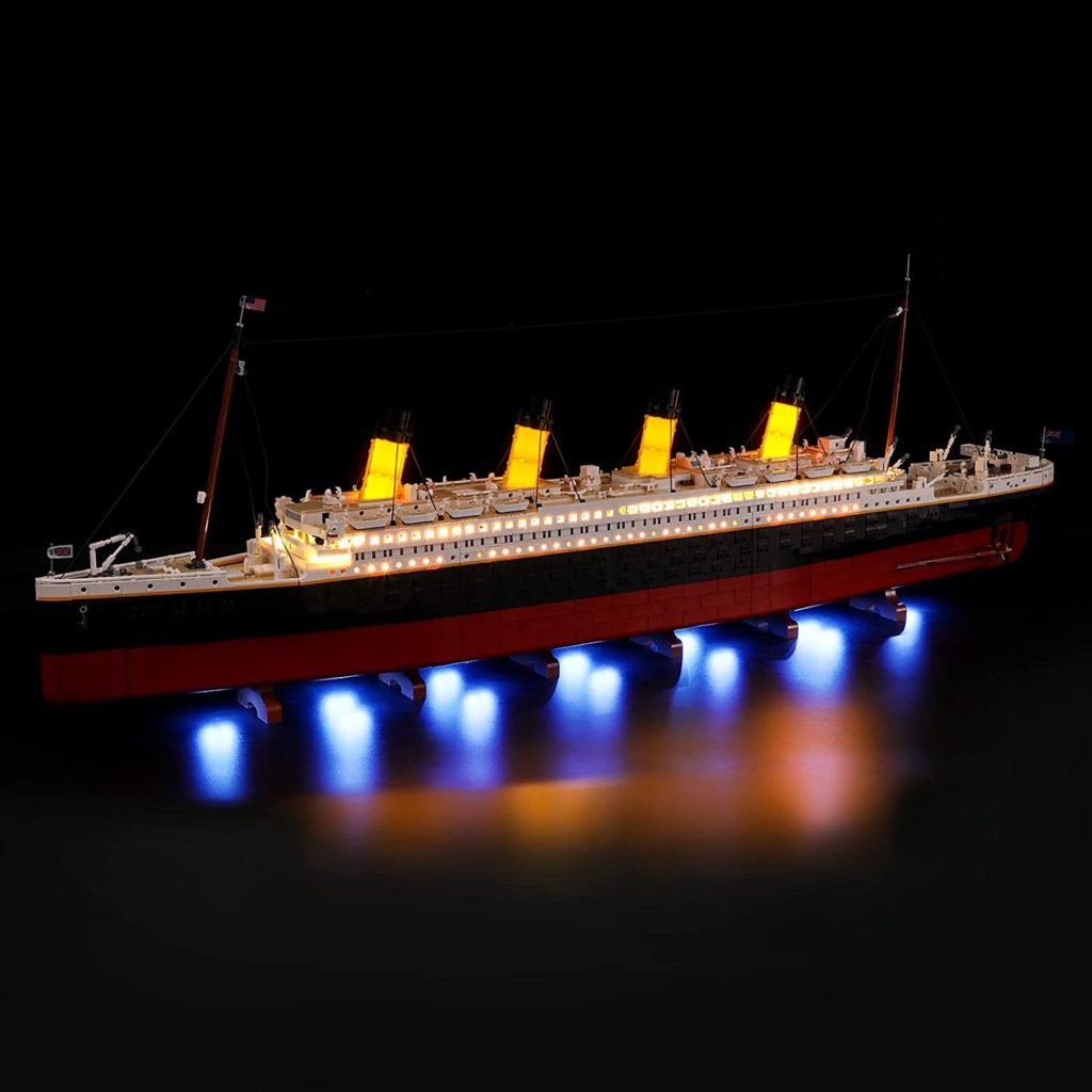 Lego Titanic 10294 & Light Kit - Paragon Competitions